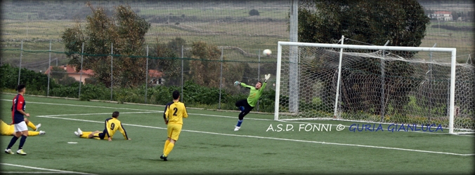 Il portiere Daniele Todde, oggi il migliore del Fonni. (F. Gianluca Guria)