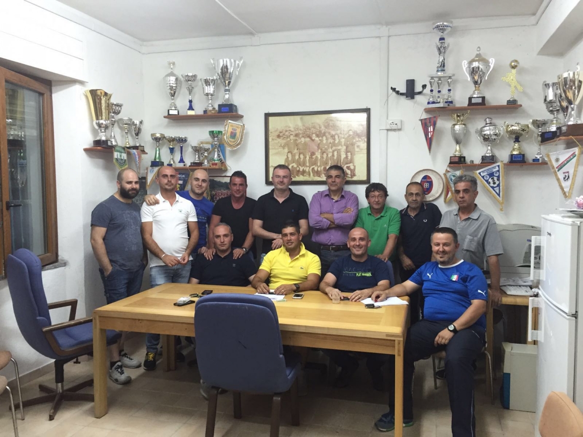 Il direttivo dell'Orani Calcio